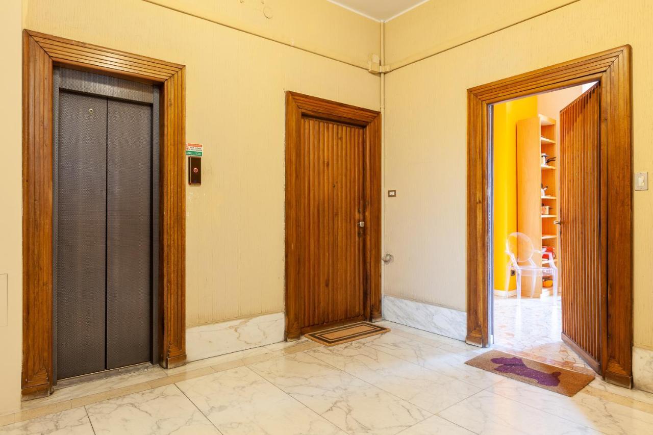 Ticinese Master Guest Apartment Close To Duomo Milánó Kültér fotó